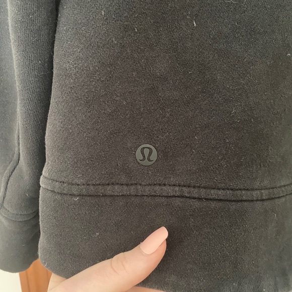 Lululemon Black Pullover - Picture 2 of 4